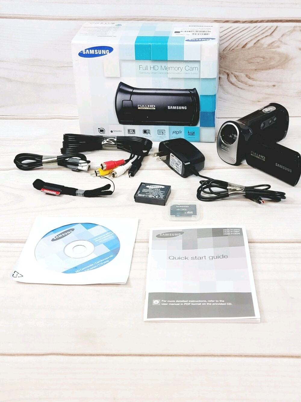 Samsung TOUCHSCREEN Camcorder HMX-T10BN W/Charger Battery Card Original Box